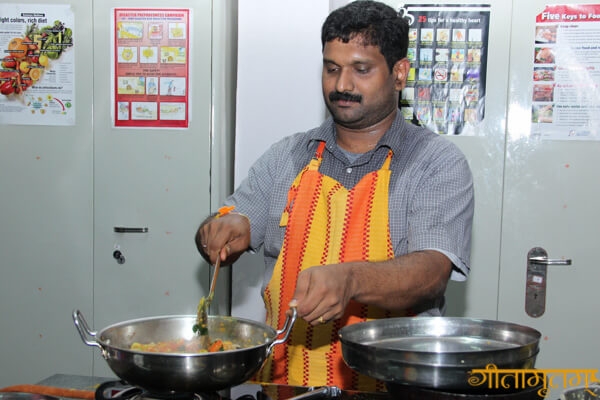 gita-cook-17 gita-cook-17